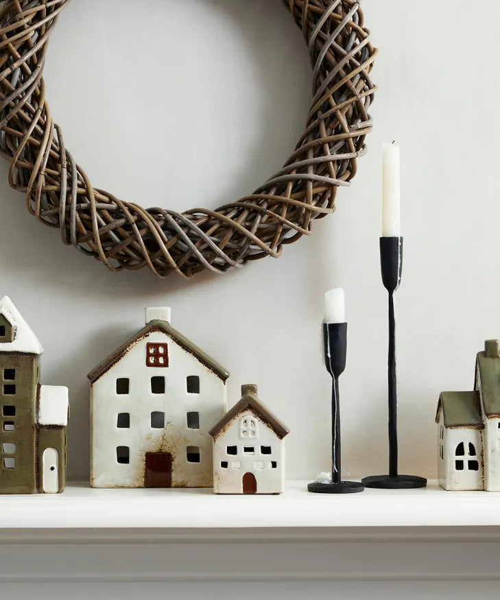 Alsace Tea Light Villa Red White