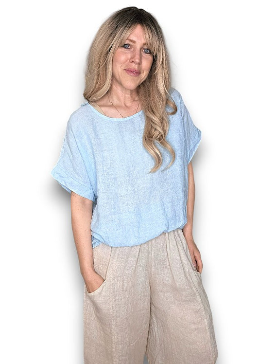 BABY BLUE SPLIT BACK RIVER TEE