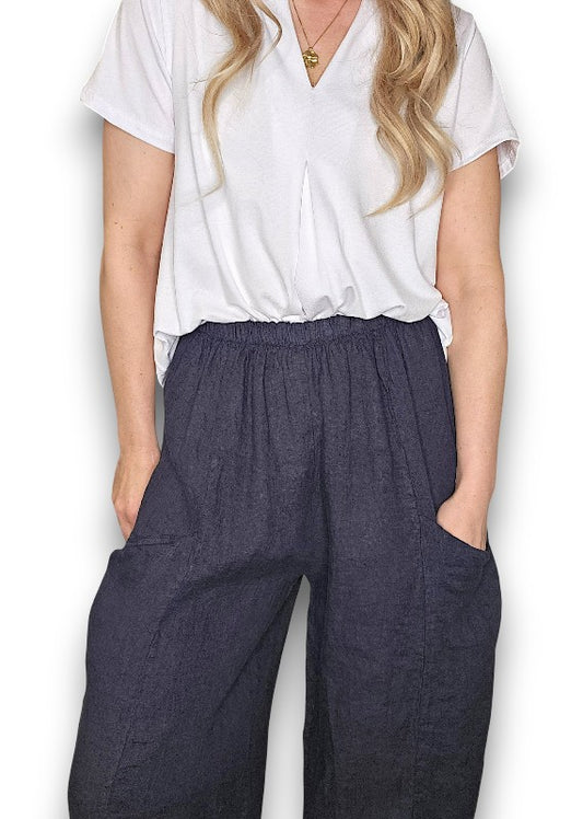 NAVY BARREL LINEN PANTS