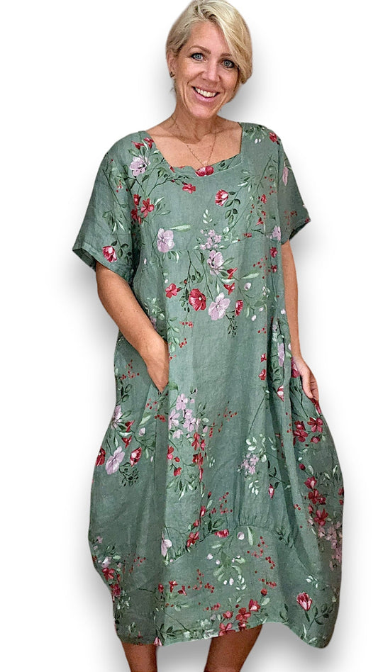 SAGE LINGONBERRY MID SLEEVE MAXI DRESS