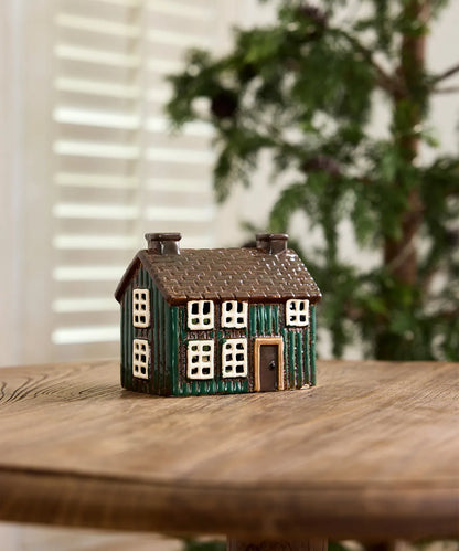 Nordgard Torp Green Cottage.  YA0101