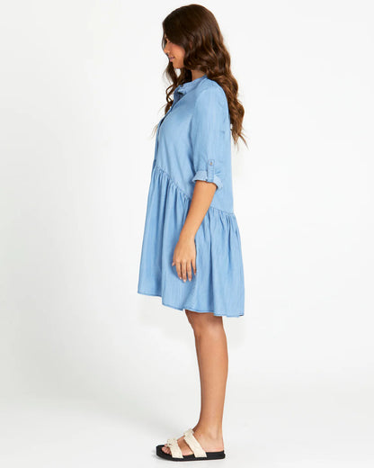 Willow Shirt Dress - Blue Wash. Size 10