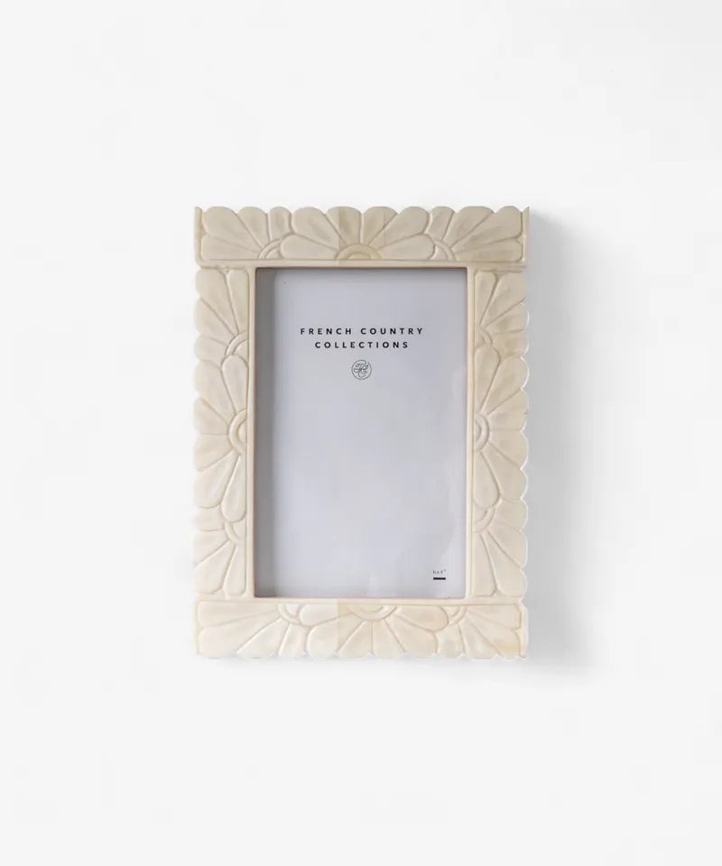 French Country Aria Carved Photo Frame 4x6"