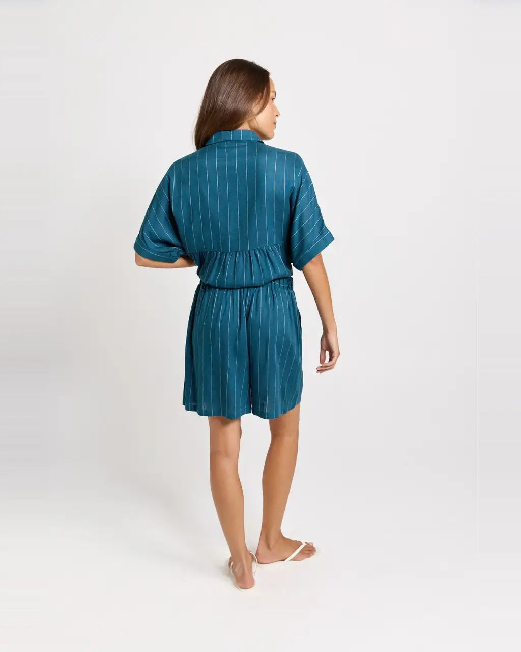 Betty Basics Palm Relax Short in Teal/White