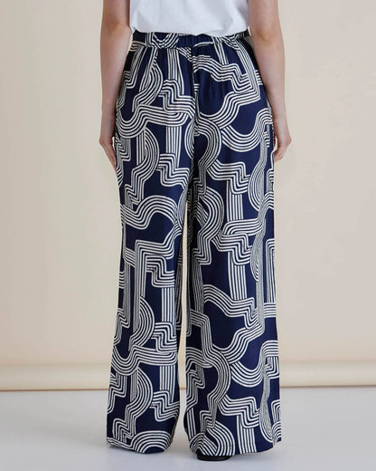 Zander Pant - Navy Geo