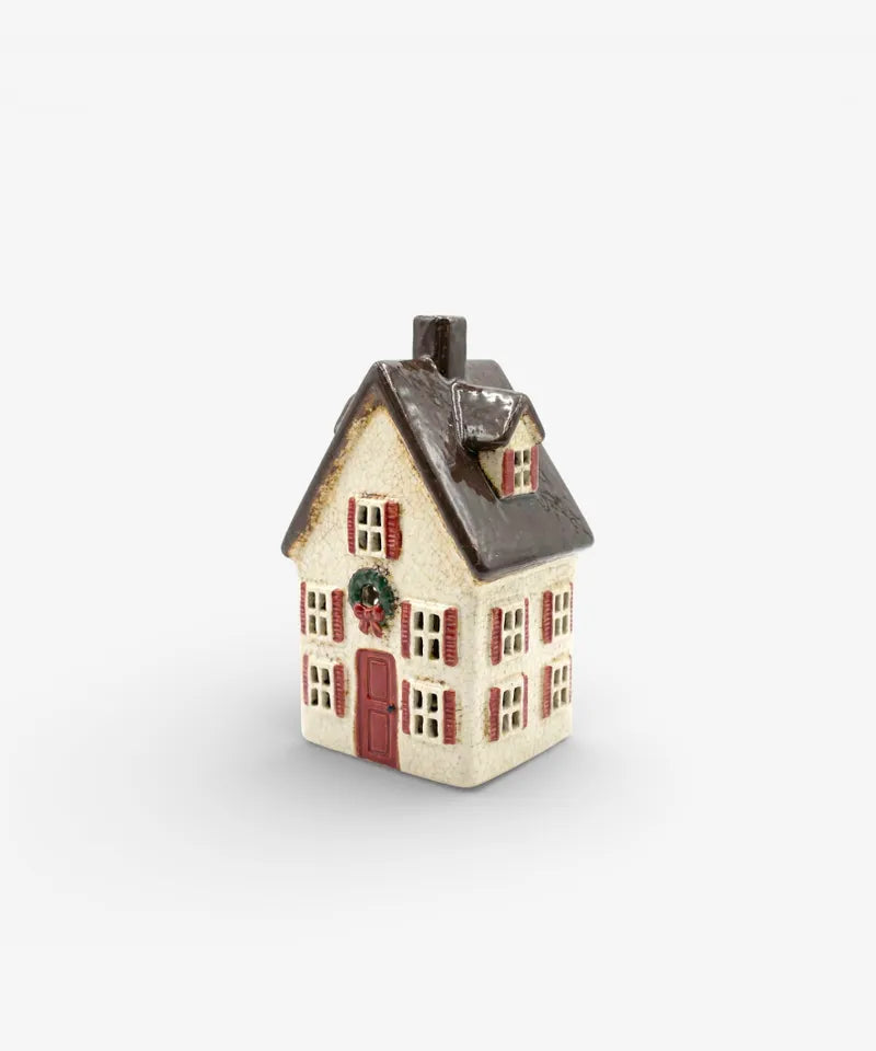Nordgard Tall Villa with Bow Wreath
YA0105