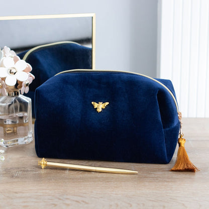 Bee-utiful velvet make up bag