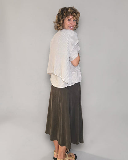 COFFEE MIDI CORDUROY BUTTON SKIRT