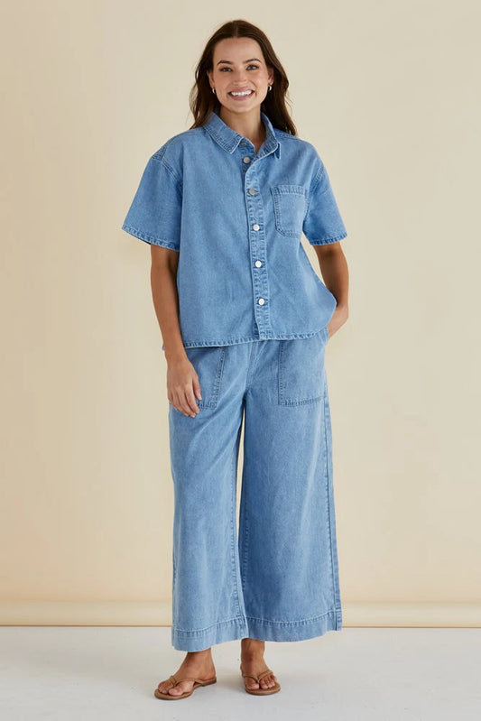 Saffra Short Sleeve Denim Shirt - Medium Wash