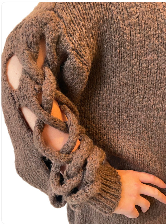 Plait Sleeve Knit - Brown