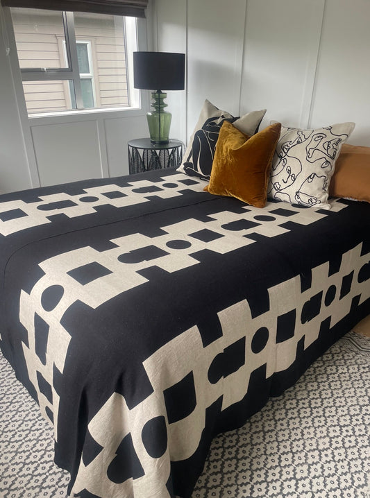 The George Linen Bedspread