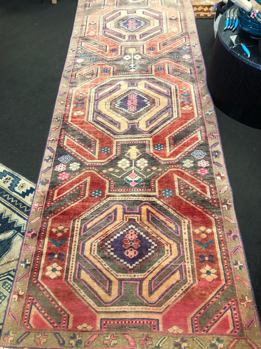 Vintage Hand Knotted Shirazi Rug