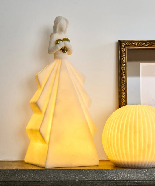 Angel with Heart Light Up
BD0019