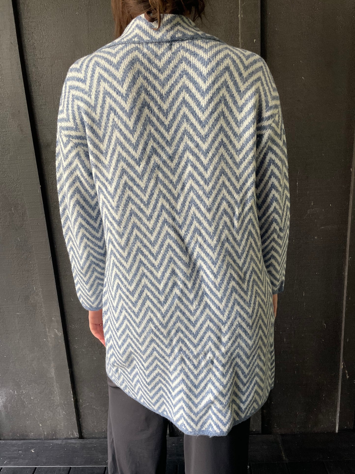 Long Knit Cardigan - Blue Zig Zag
