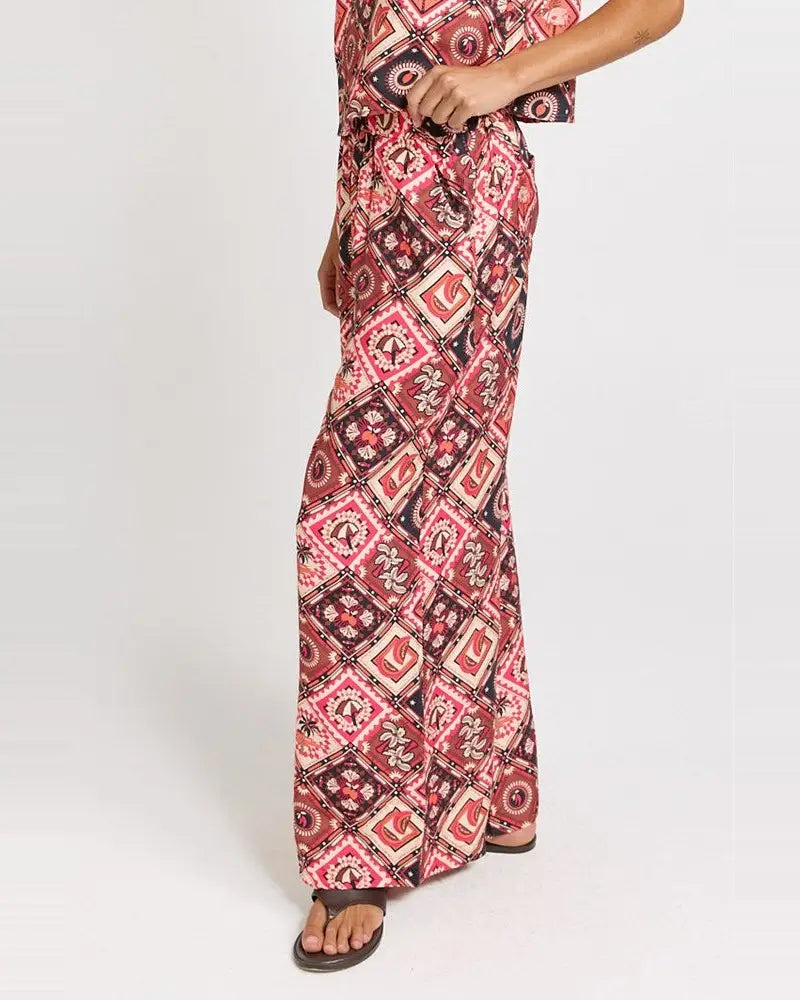 Betty Basics Sable Wide Leg Pant in Brown